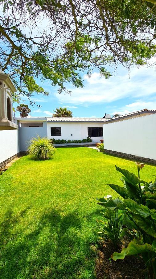 Tiende Laan Bed&Breakfast&Self-Catering Walvisbaai Buitenkant foto