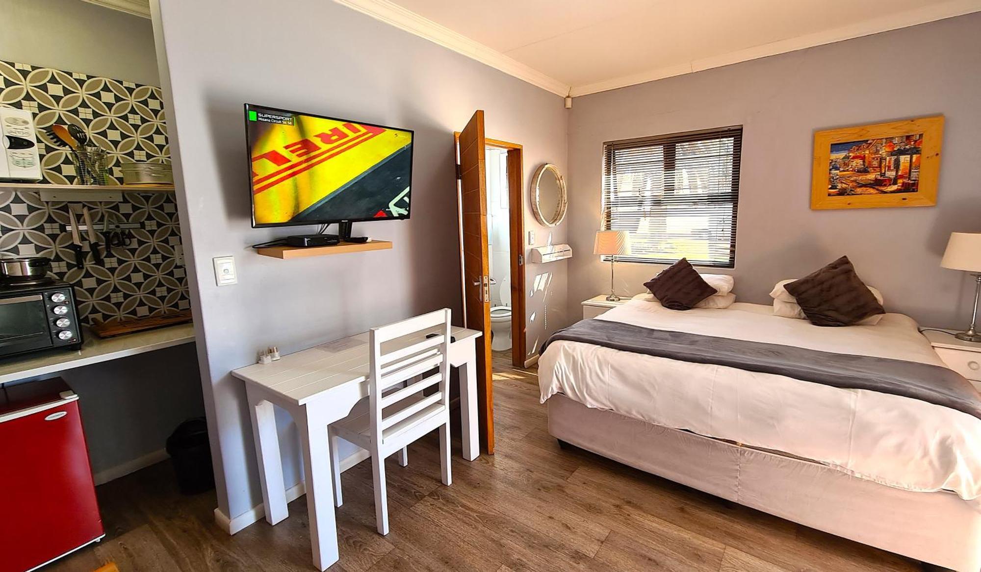Tiende Laan Bed&Breakfast&Self-Catering Walvisbaai Buitenkant foto