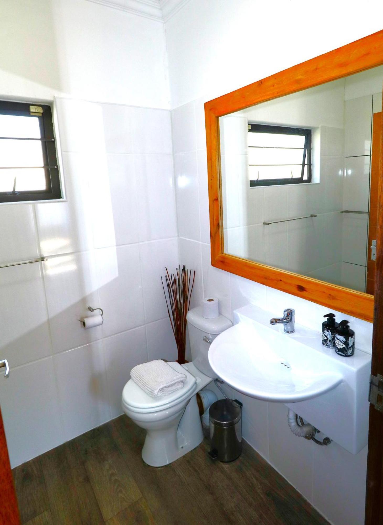 Tiende Laan Bed&Breakfast&Self-Catering Walvisbaai Buitenkant foto