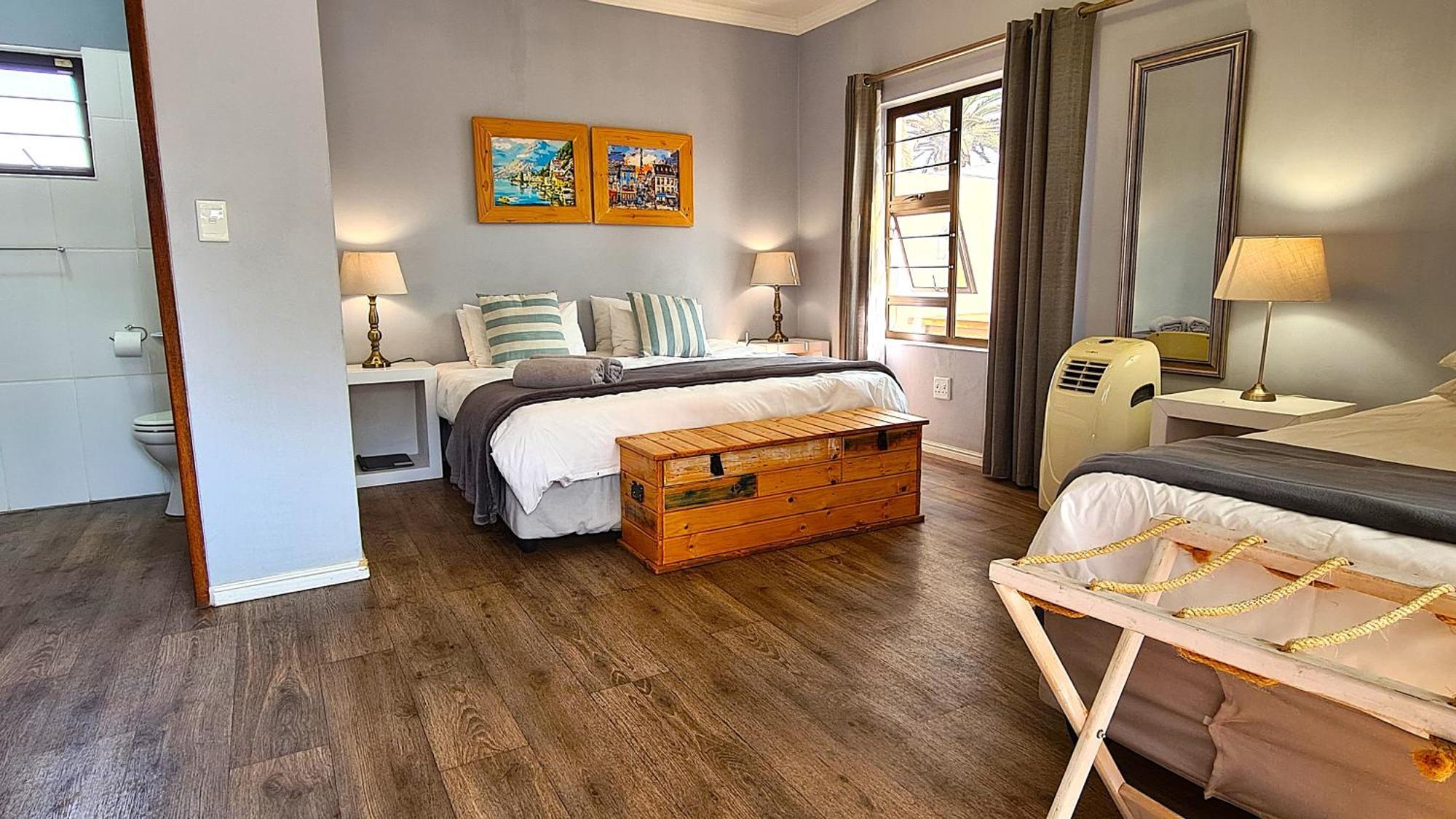 Tiende Laan Bed&Breakfast&Self-Catering Walvisbaai Buitenkant foto