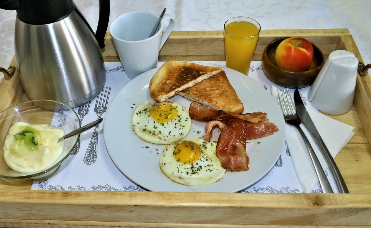 Tiende Laan Bed&Breakfast&Self-Catering Walvisbaai Buitenkant foto