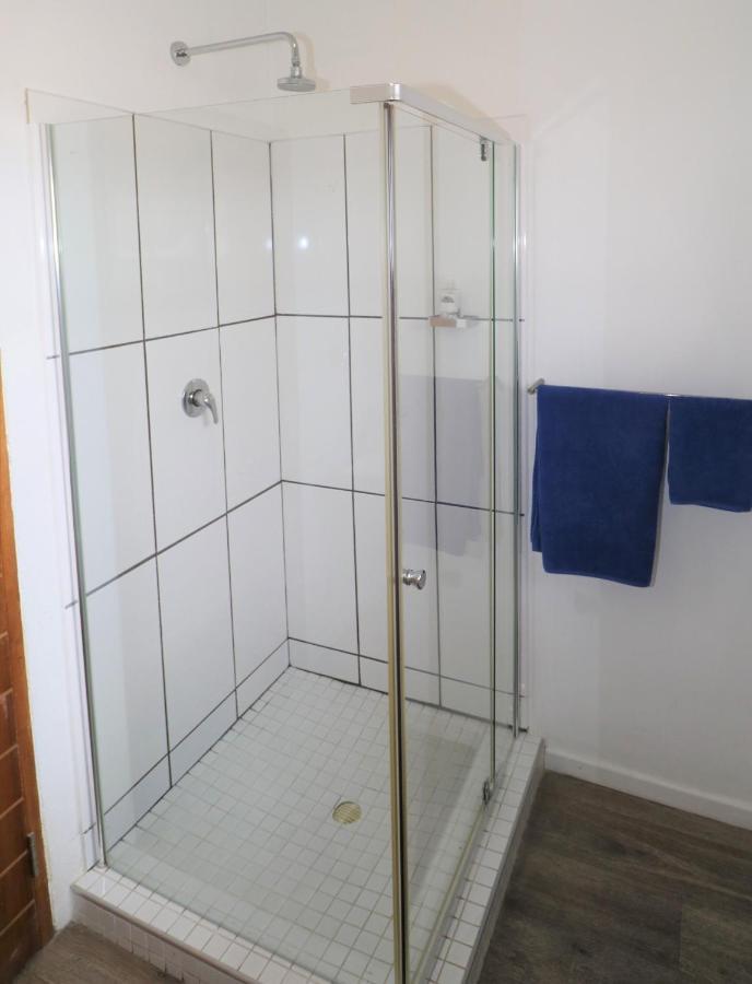 Tiende Laan Bed&Breakfast&Self-Catering Walvisbaai Buitenkant foto