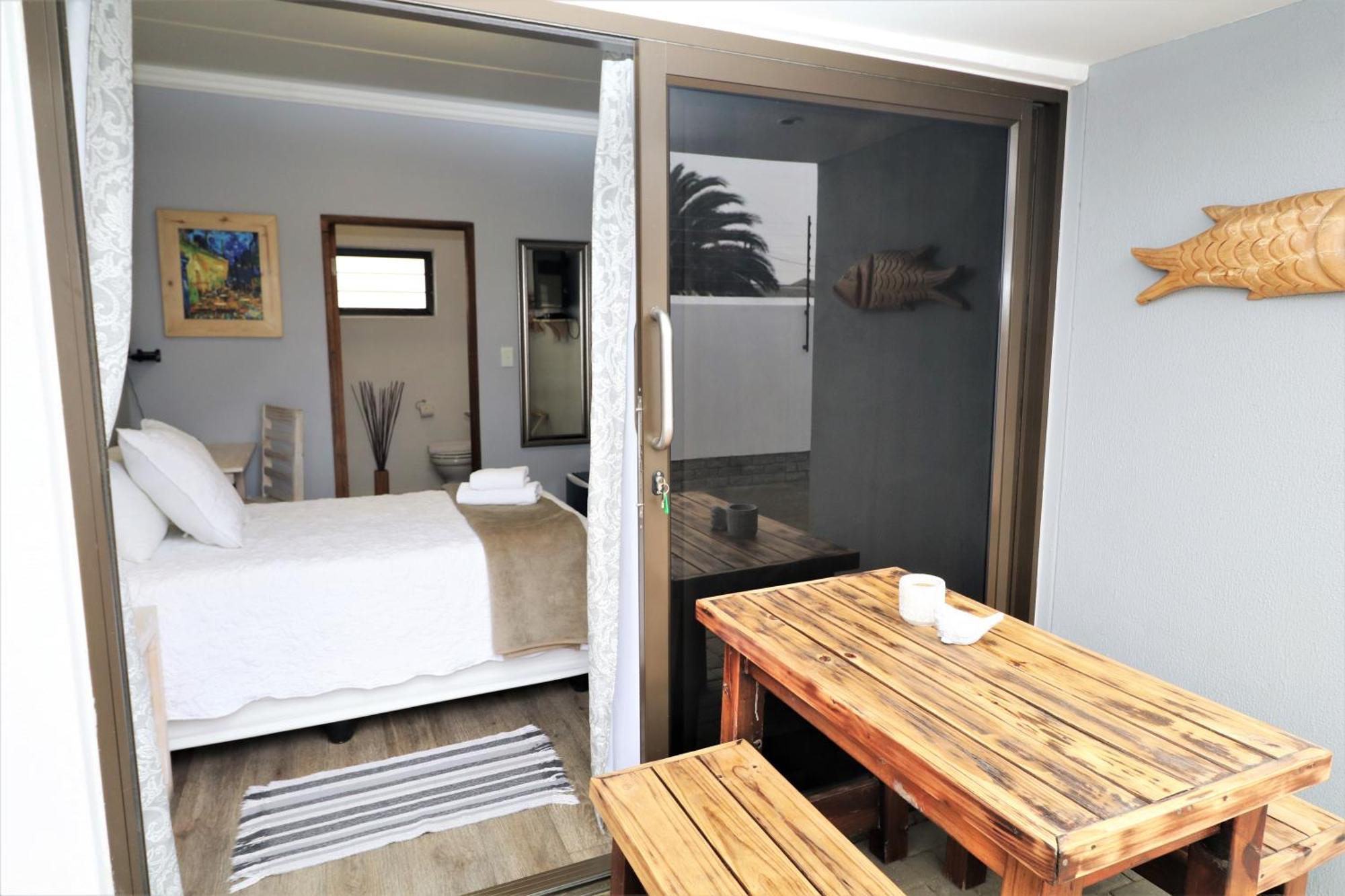 Tiende Laan Bed&Breakfast&Self-Catering Walvisbaai Buitenkant foto